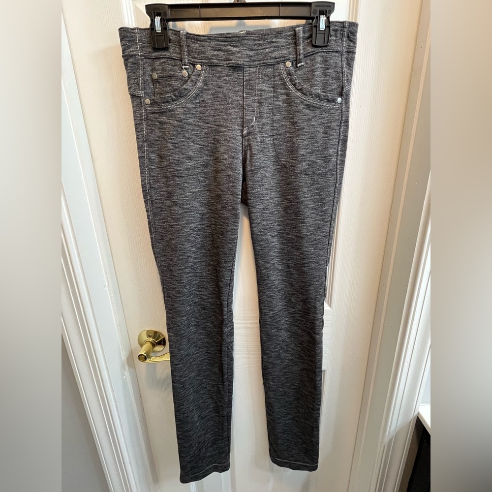 KÜHL Gray Casual Pants - Slim fit Size 8 Short